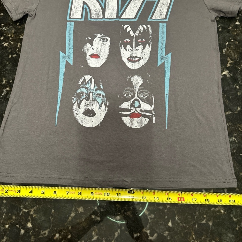 Official KISS Brand T-shirt M 100% Cotton Gray Band Tee - Picture 5 of 7